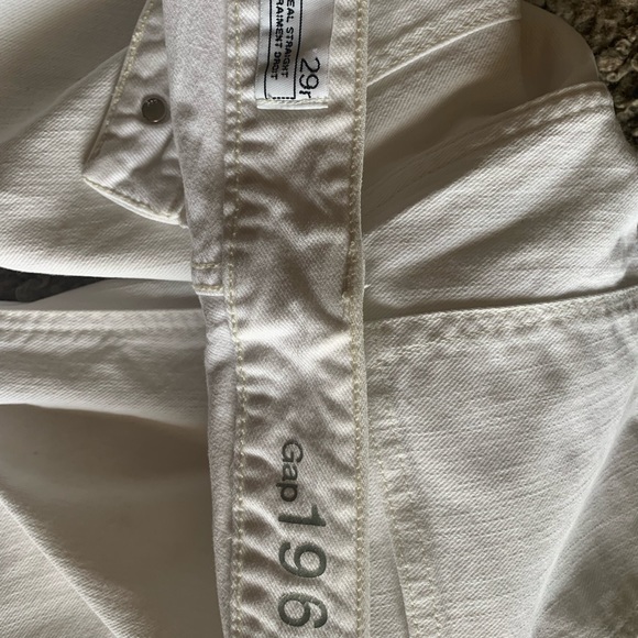 White Gap Jeans - Picture 5 of 5